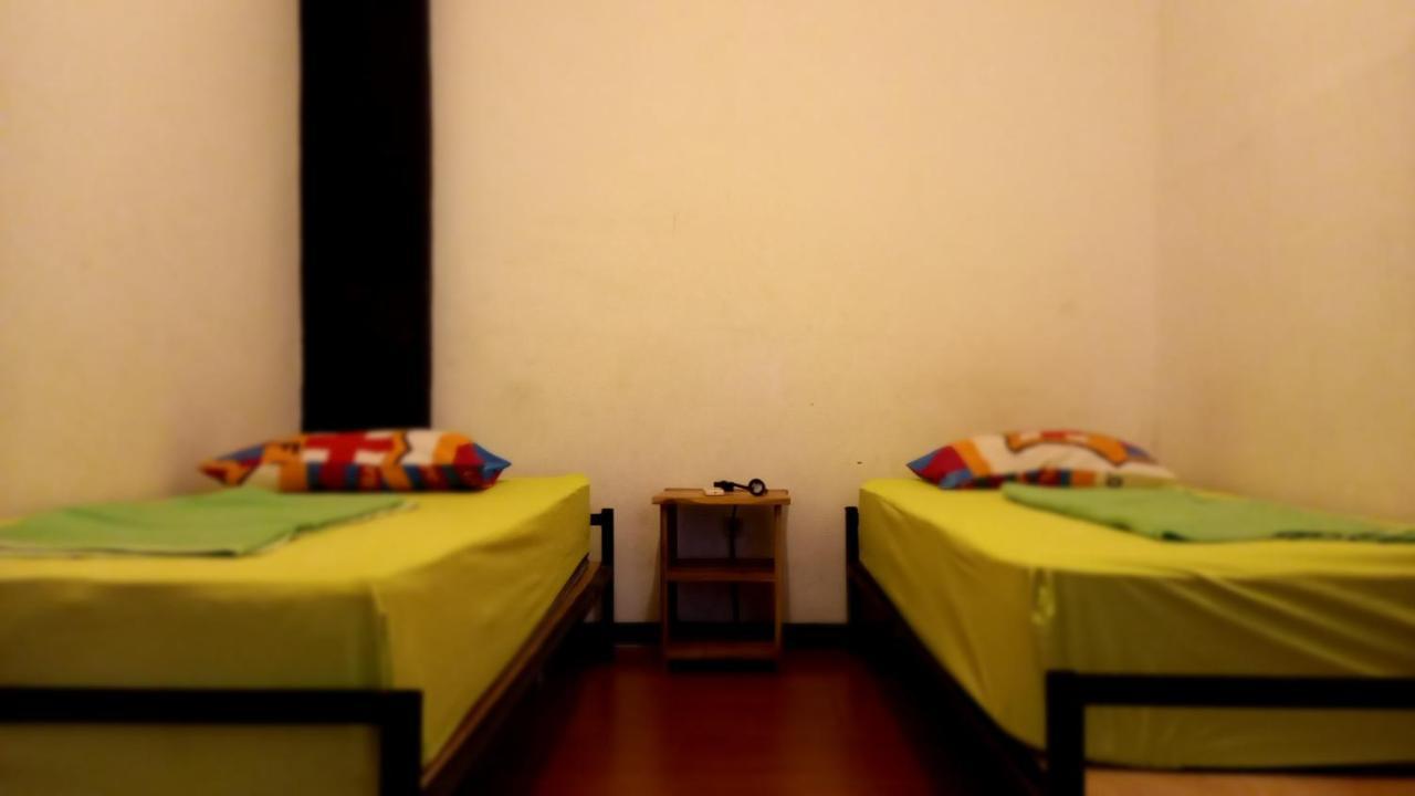 Dc Hotel & Hostel Labuan Bajo Ngoại thất bức ảnh