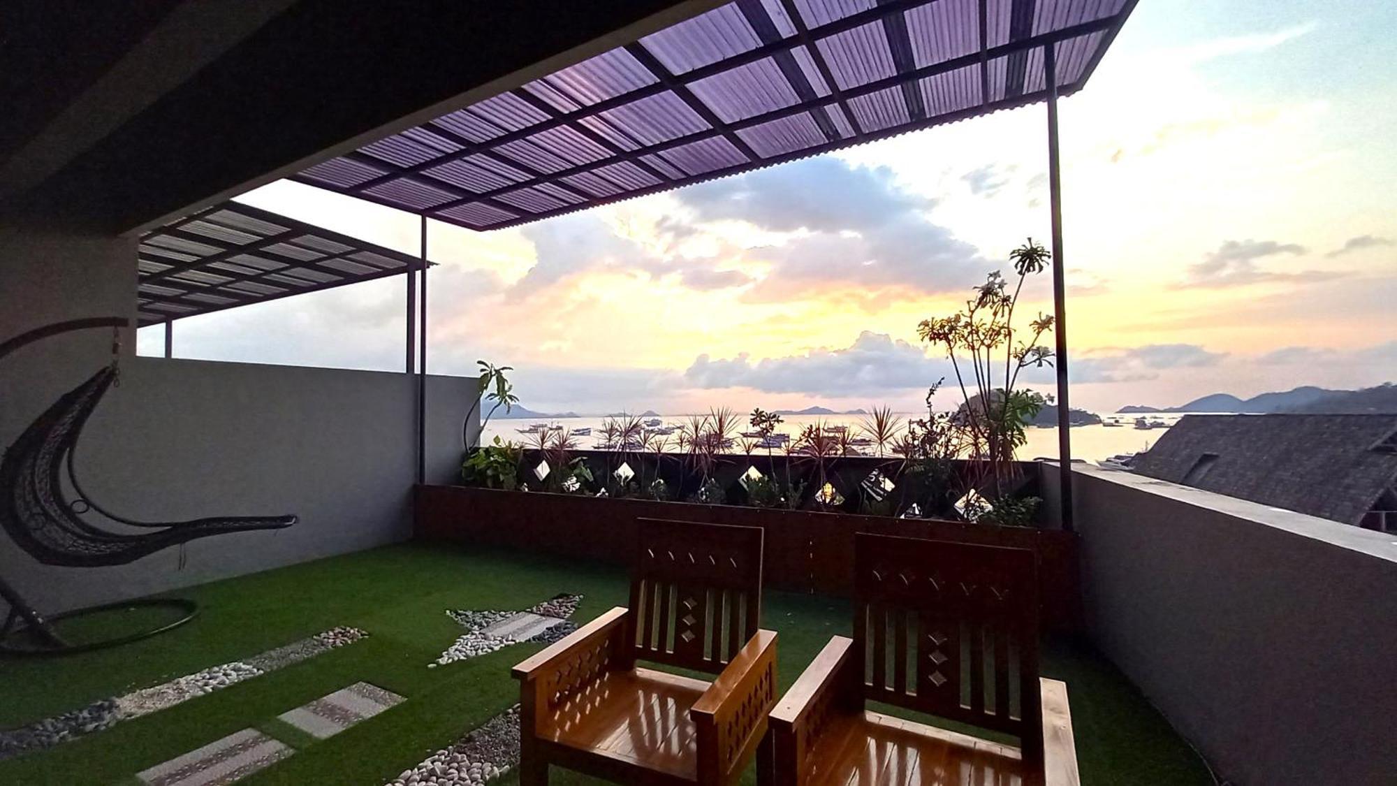 Dc Hotel & Hostel Labuan Bajo Ngoại thất bức ảnh